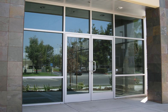 Miami-commercial-door-repair